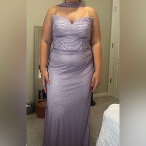 Chic Strapless Lavender Maxi Dress